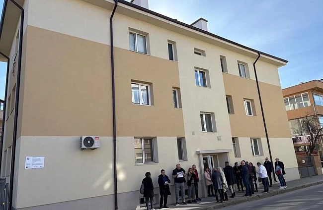 МРРБ инспектира санирането на 585 блока по ПВУ: 51 сгради вече са напълно готови