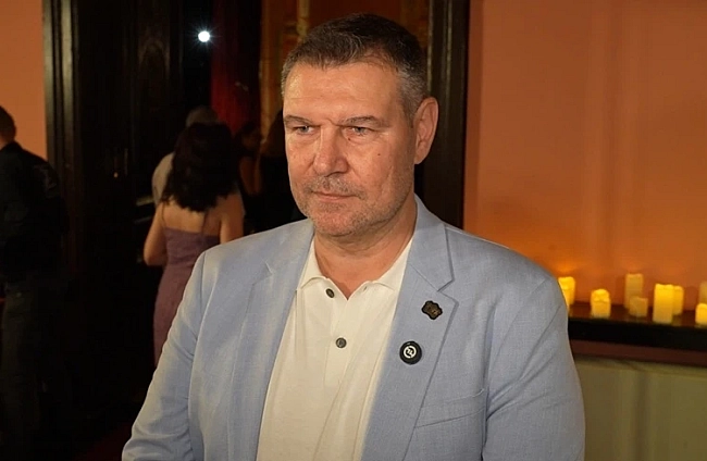 Aleksandar Bochev imoti