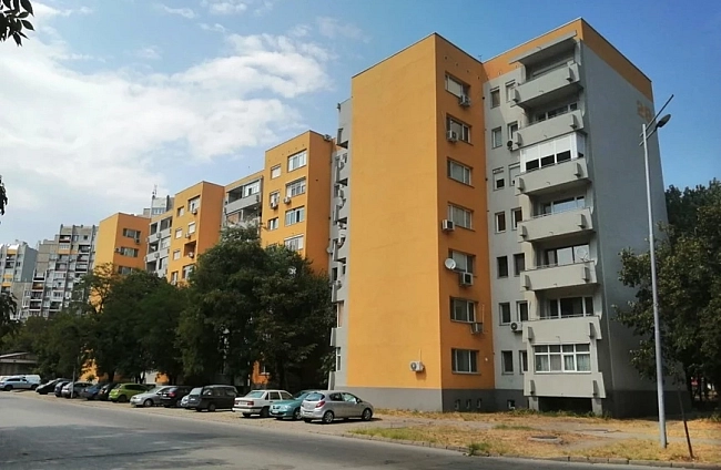 Renovation Twin на Пловдив