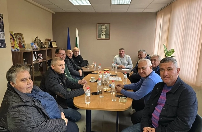 Спрелият ремонт на пътя Гълъбово - Мъдрец вдига нов безсрочен протест на 8 април от 6 сутринта