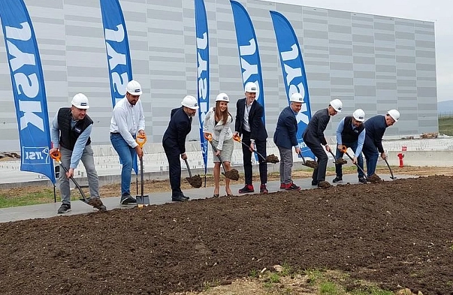 Министър Николай Найденов даде старт на строежа на трета високотехнологична складова кула