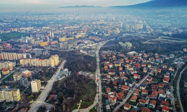 Столична община отчуждава ключови имоти за Детската болница, метрото и Зеления ринг на София