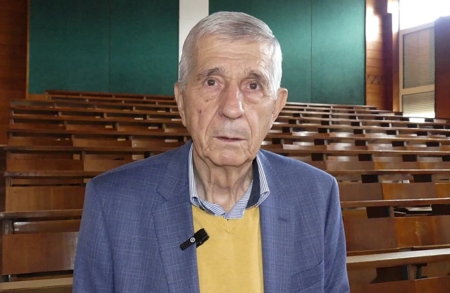 Prof. Kostadin Topurov mostove