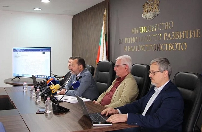 МРРБ и АПИ пуснаха интерактивна карта за пълна прозрачност на пътните договори