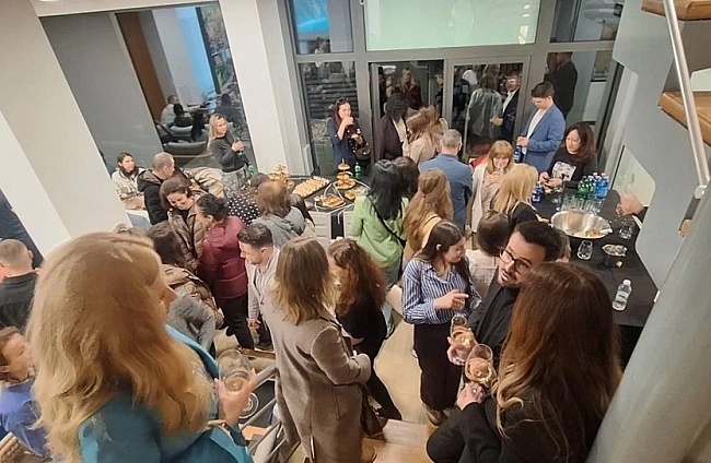 Интериор на къщи: баланс между функционалност, естетика и уют