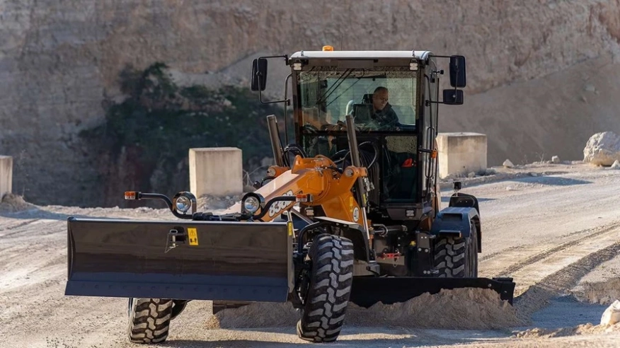 CASE Construction Equipment пуска грейдери от серия D