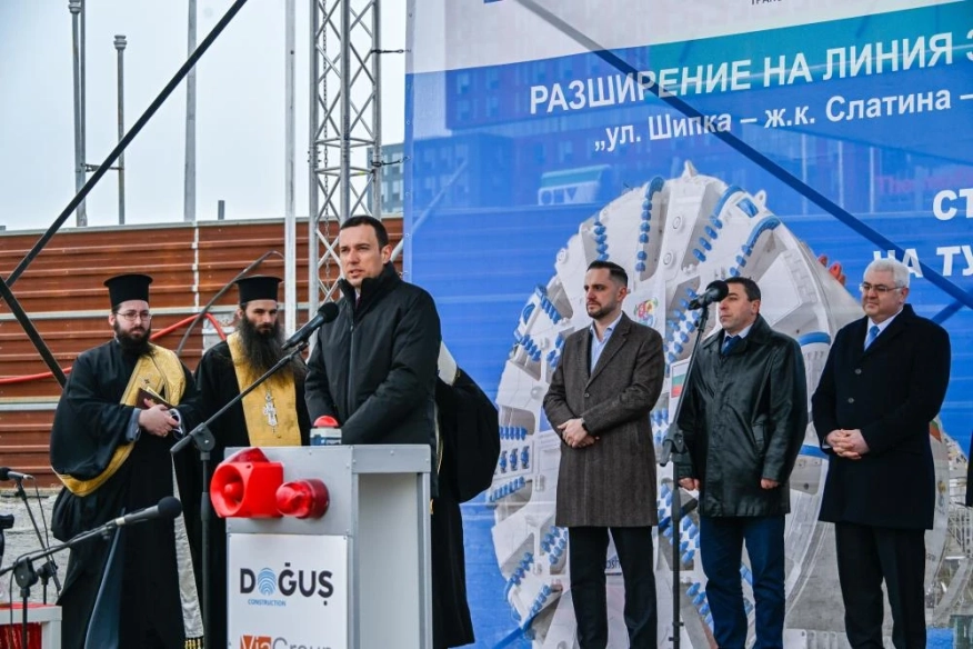 Започна работа тунелопробивната машина за изграждане на тунела за метрото през Слатина