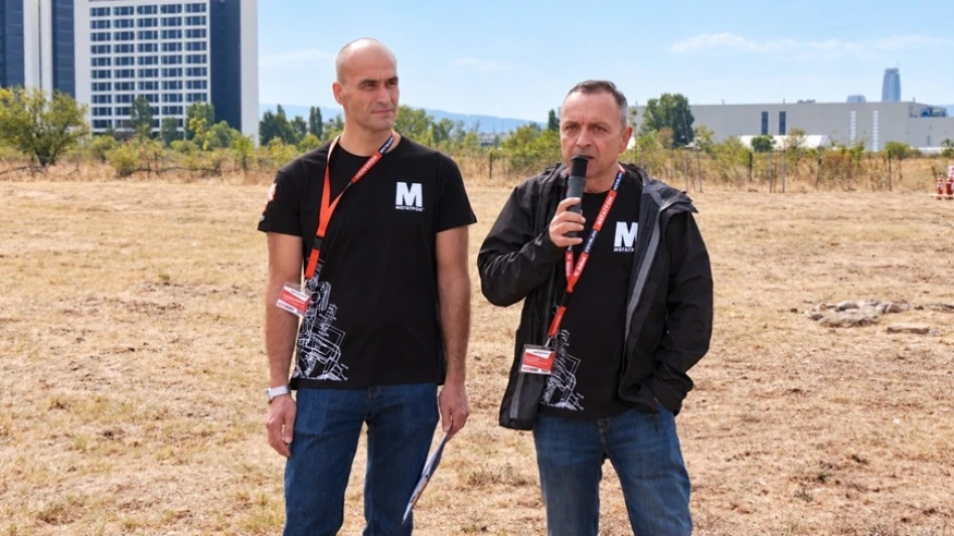 Строителната техника отблизо: Мегатрон показа машините на Bobcat, Develon и Atlas Copco