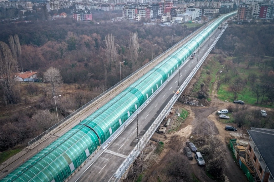 На финала е първият етап от ремонта на моста над р. Въртопо