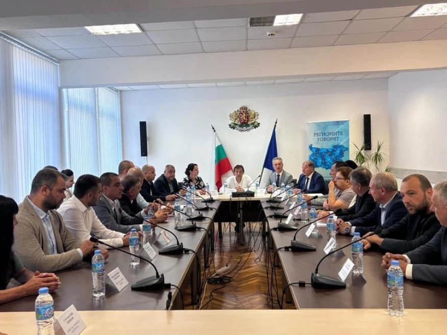 МРРБ с план за ВиК мрежата, проверки за прокуратурата и ускорение на ключови магистрали