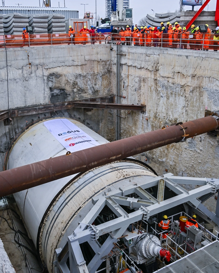 Започна работа тунелопробивната машина за изграждане на тунела за метрото през Слатина