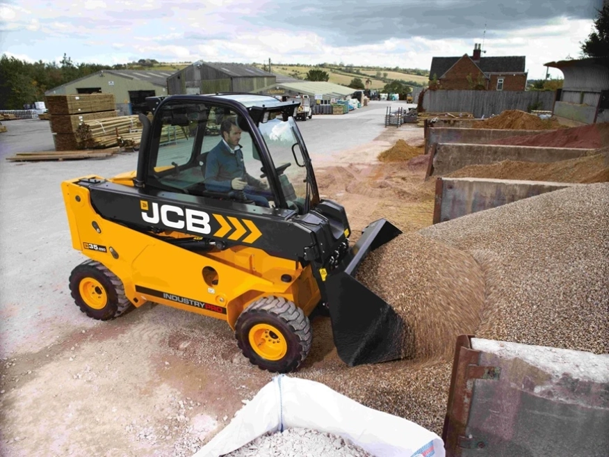 Електрически телескопичен мотокар JCB Teletruk 35-26D Industry Pro E-Tech – Ефективен и екологичен