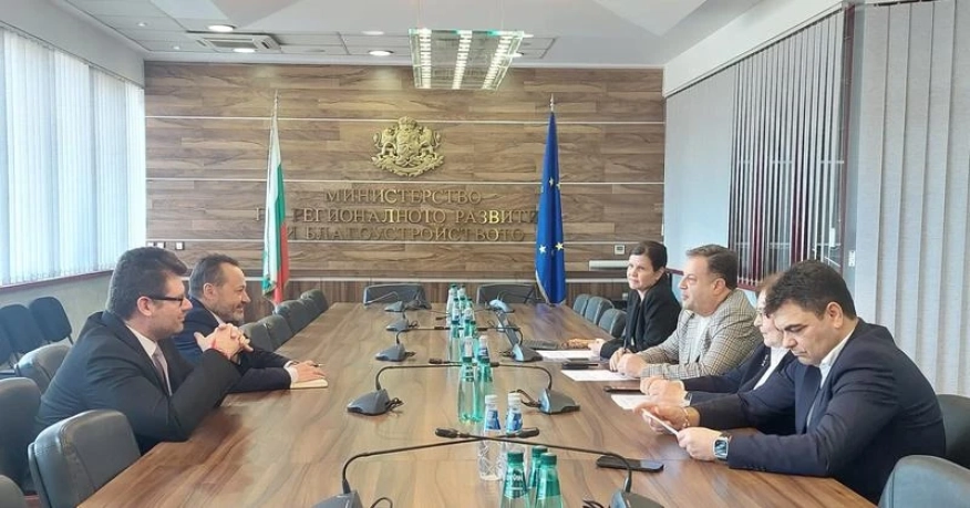 МРРБ и НСОРБ обсъдиха ускоряване на плащанията по общинските проекти