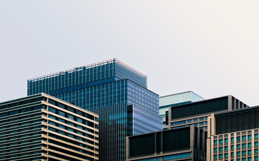 Хибридната работа и търсенето на качество ускоряват офис пазара в София