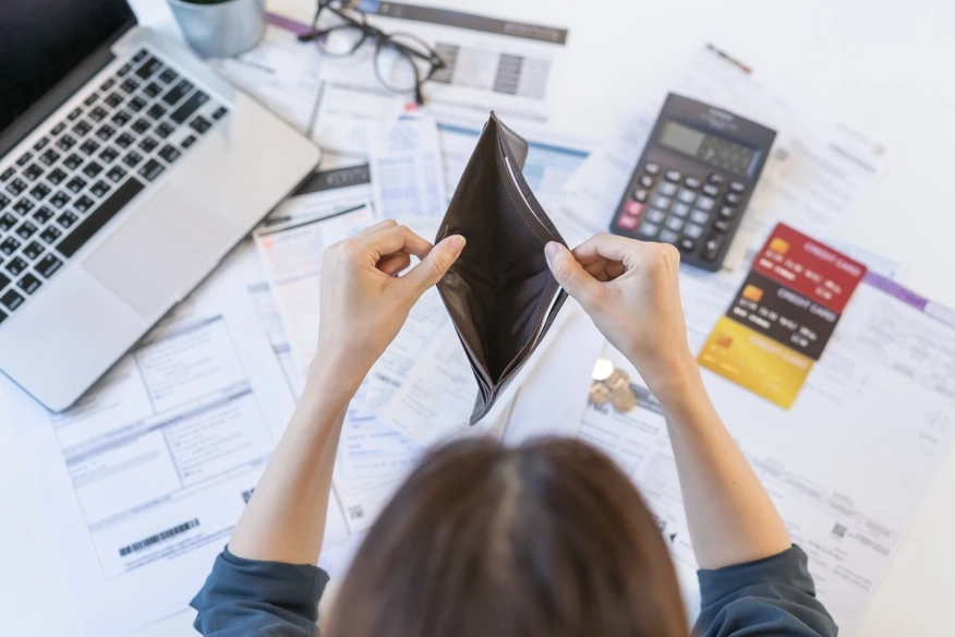 Лихвите по жилищните кредити се повишиха леко до 2,43% през юли