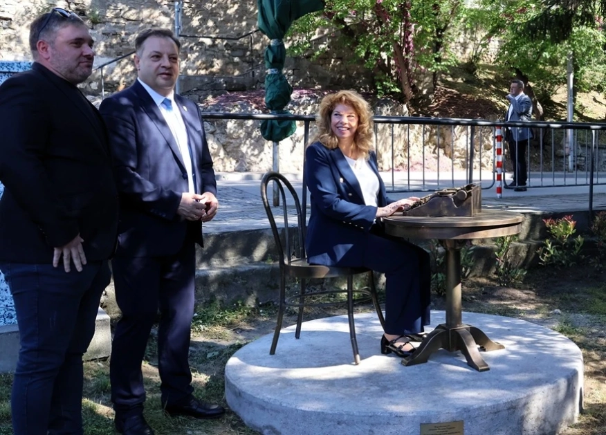 ploshtad zhurnalist veliko tarnovo