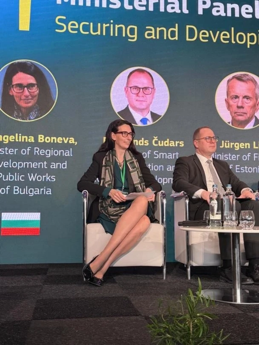 Ангелина Бонева в Брюксел: Работим на пълни обороти за спасяването на над 600 милиона евро за регионите