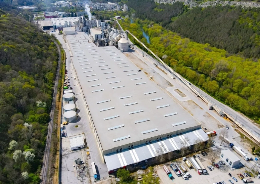 Кроношпан България ЕООД ще обжалва заповедта за спиране на ПДЧ линията