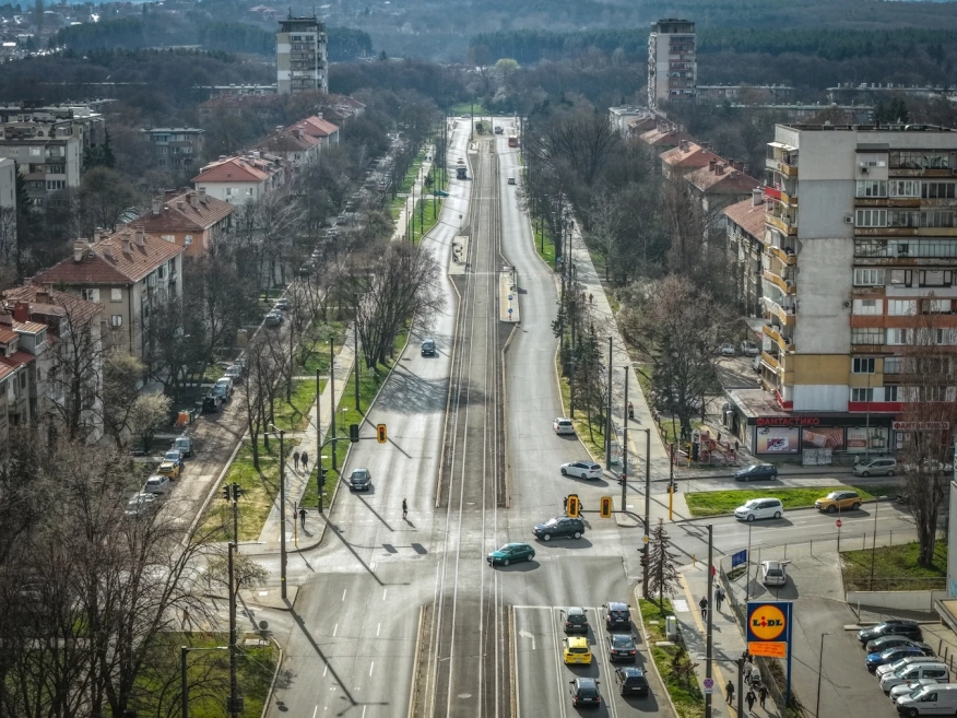 Реконструкцията на бул. Ал. Стамболийски приключва до два месеца