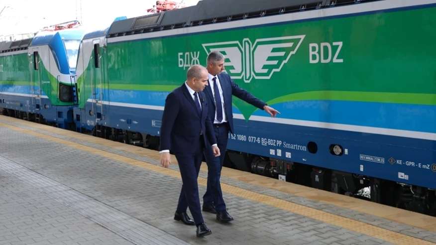 Българските железници въвеждат нови електрически локомотиви Siemens Smartron
