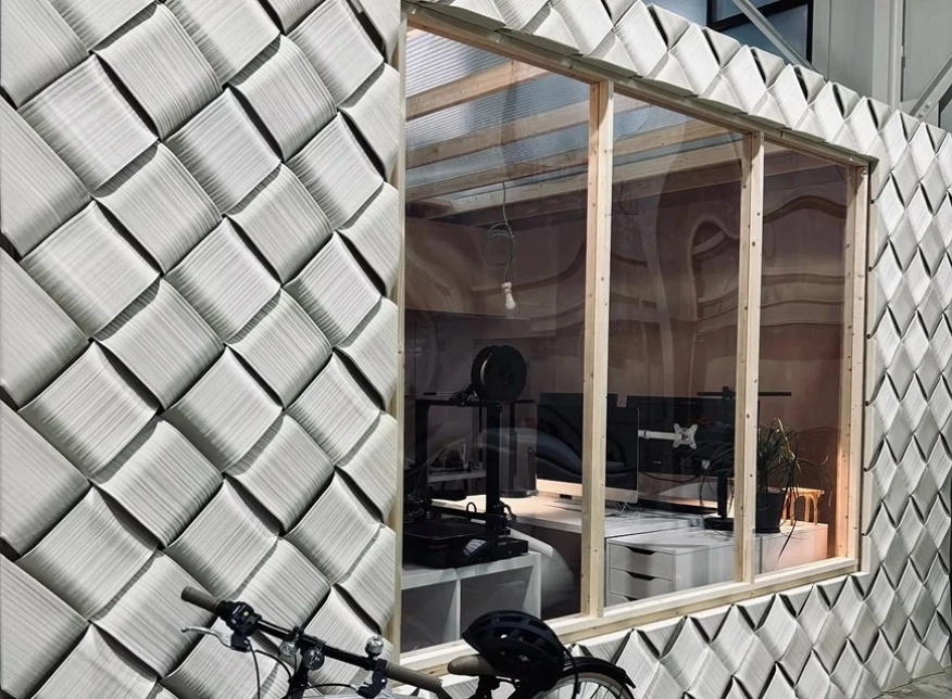 Oka Architecture обгръща CIRCULUS Atelier с плетена 3D-принтирана фасада в Токио