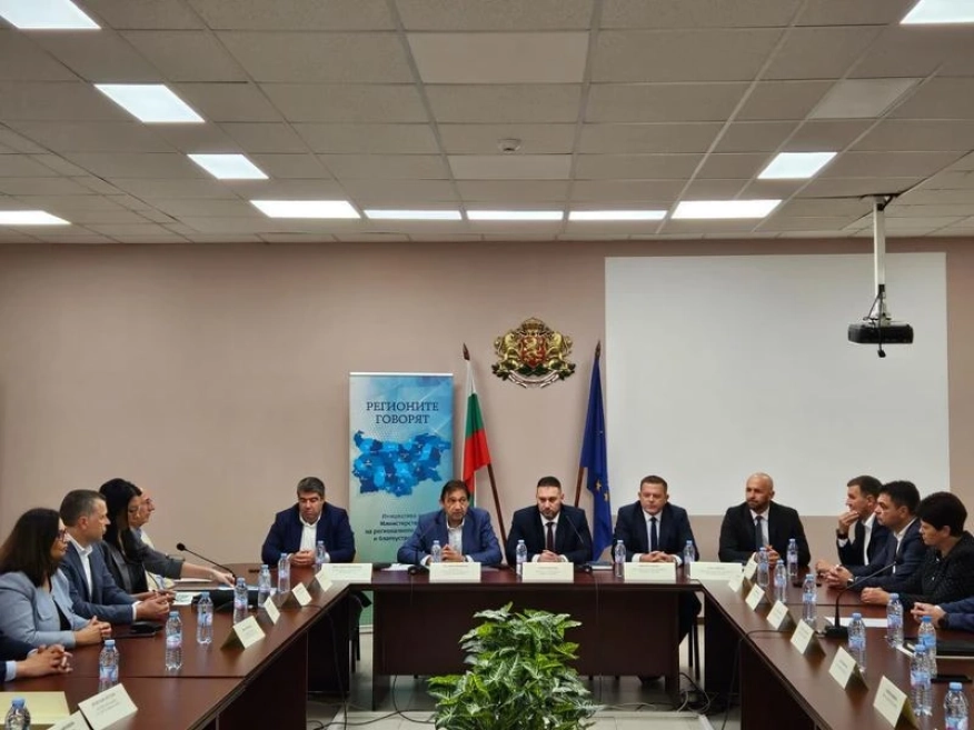 МРРБ започва масови проверки на строителните обществени поръчки и работата по ВиК сектора в Хасково