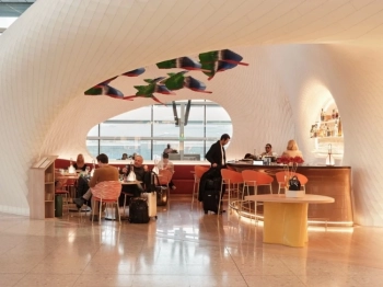 Louis Vuitton на Heathrow Terminal 2