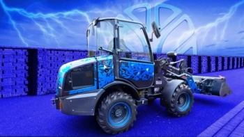 New Holland спечели наградата GOOD DESIGN® за усъвършенстван електрически компактен челен товарач