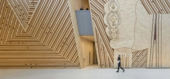 Новият Правителствен квартал на Осло: Архитектура, прозрачност и обществен живот в сърцето на Норвегия