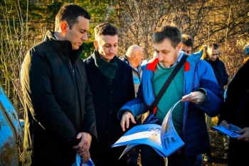 Кметът Васил Терзиев направи първа копка на първата детска градина в с. Кокаляне, район Панчарево