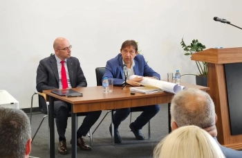 Министър Шишков предложи реформа в Слънчев бряг: Улиците към общината, ВиК – към водоснабдителното дружество