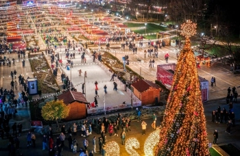 Ледените пързалки в София откриха сезона - зимно забавление и спорт на открито за малки и големи